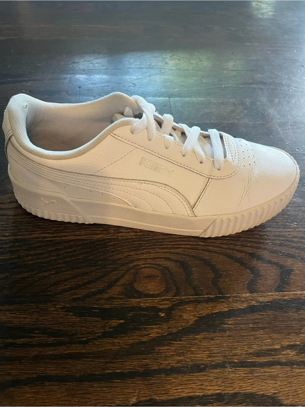 PUMA Carina Leather White/Leather Lace Up Sneakers 370325-02 Women’s 8.5